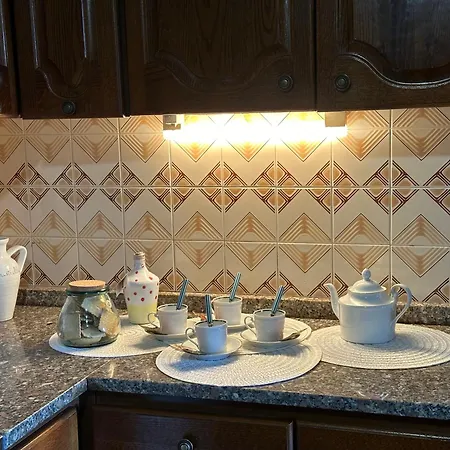 Lavania B&B *