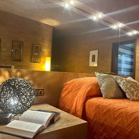 Lavania فندق مبيت وإفطار *